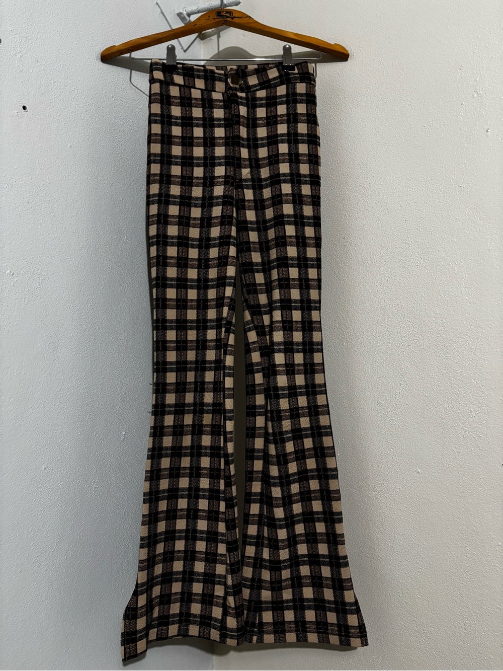 5x$20SHEIN Black and Tan Plaid Flare Pants